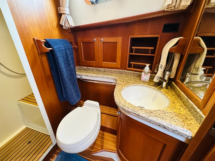 Seabird Yacht Photos Pics 