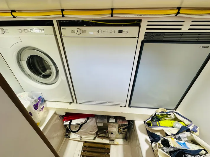 Seabird Yacht Photos Pics 