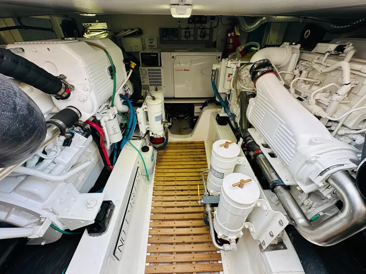 Seabird Yacht Photos Pics 