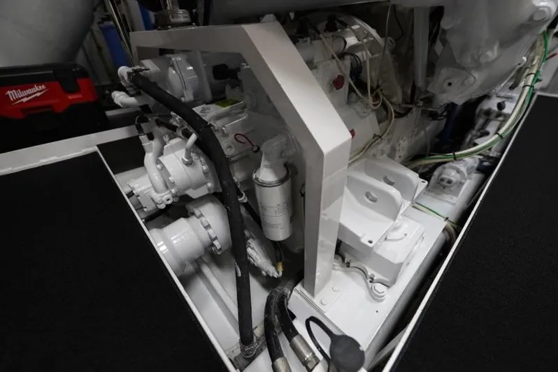 Seahawk Yacht Photos Pics 