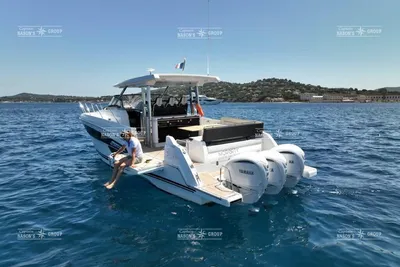 Jeanneau cap camarat 12.5