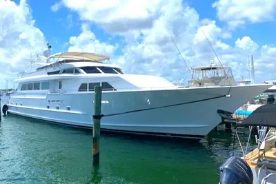 Broward Raised Pilothouse MY