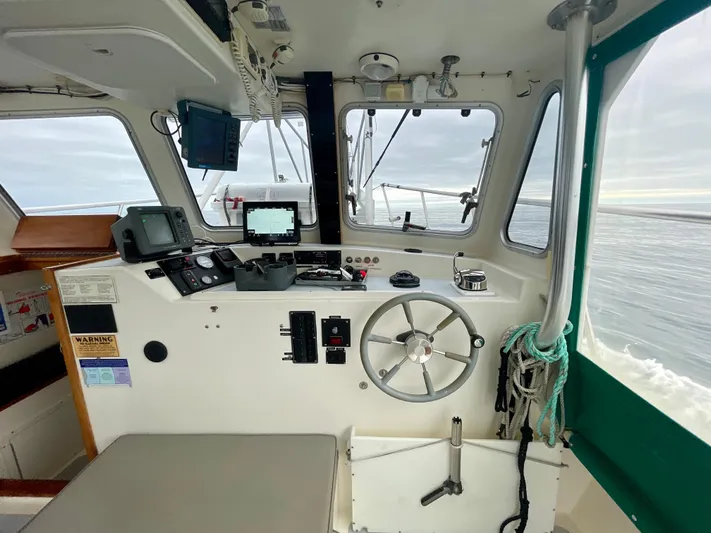 Leslie Ann Yacht Photos Pics 