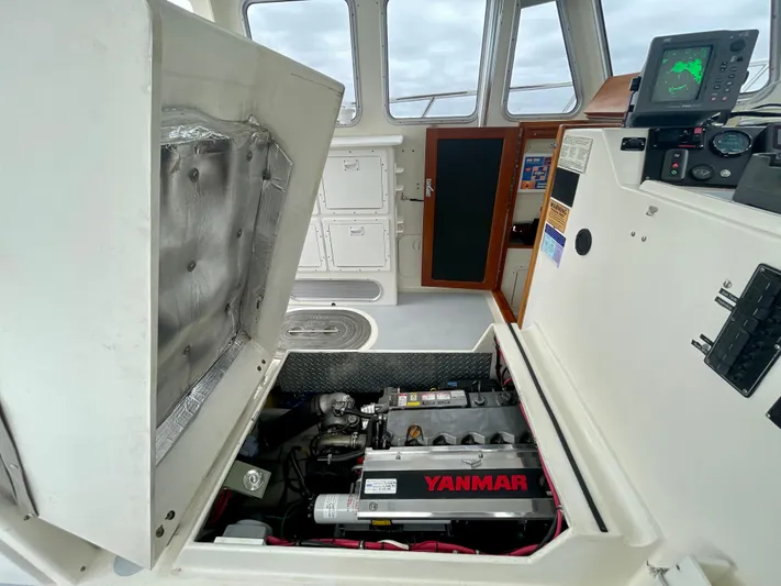 Leslie Ann Yacht Photos Pics 