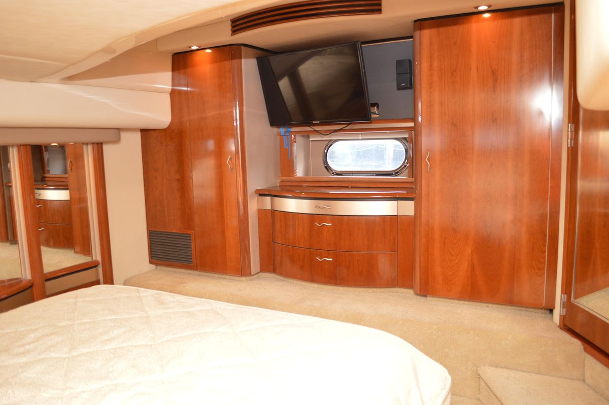 2005 Sea Ray 55 