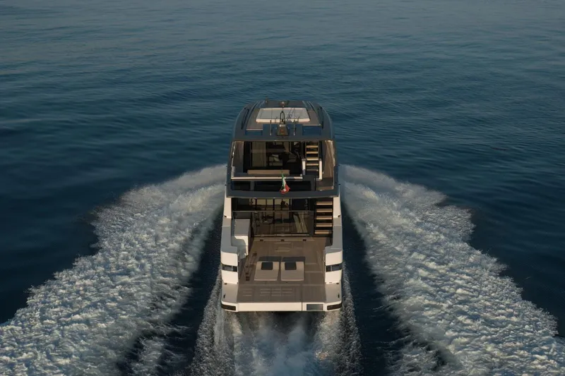  Yacht Photos Pics Bluegame BGX73 - D Yachts