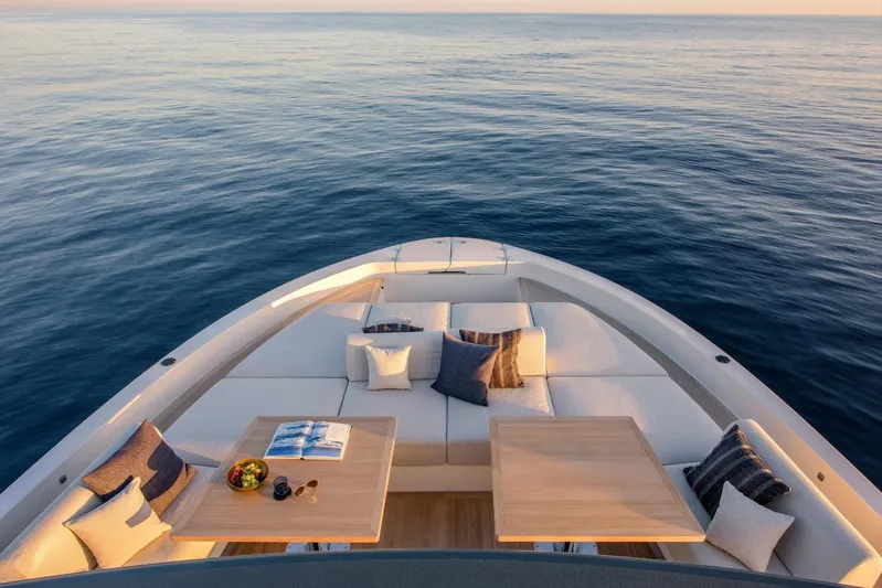  Yacht Photos Pics Bluegame BGX73 - D Yachts