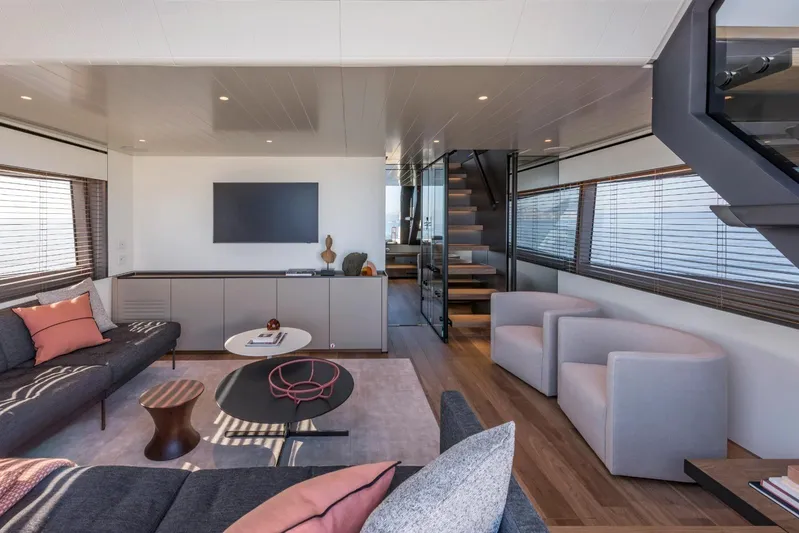  Yacht Photos Pics Bluegame BGX73 - D Yachts