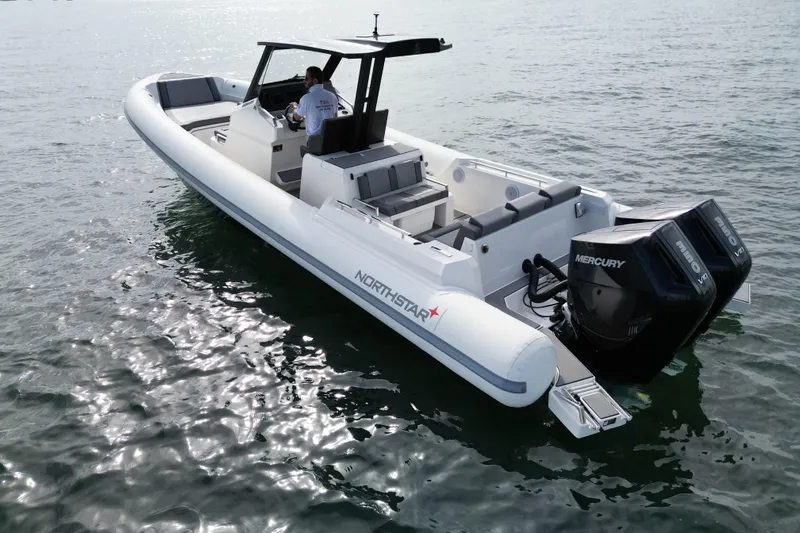  Yacht Photos Pics 2026 Northstar ORION 10 boat with dual Mercury engines on the water.