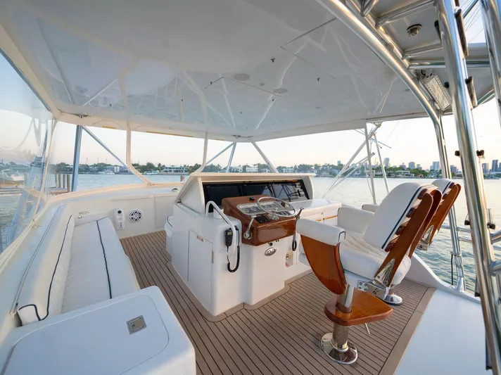 Ventura Yacht Photos Pics Helm with Pop-Up Electronics Console