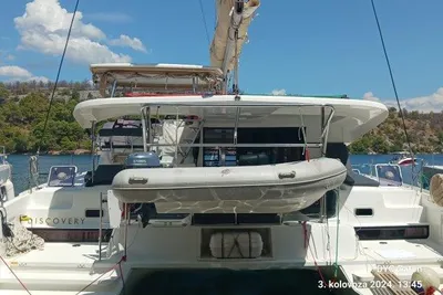 Lagoon 42