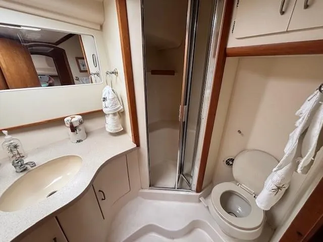 Quantum Leap Yacht Photos Pics 