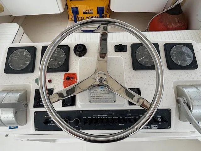 Quantum Leap Yacht Photos Pics 