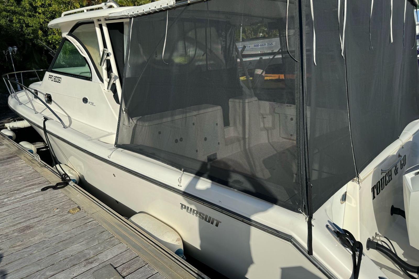 Pursuit OS 375 Offshore