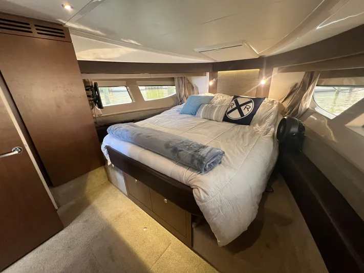 Waterfront Yacht Photos Pics 