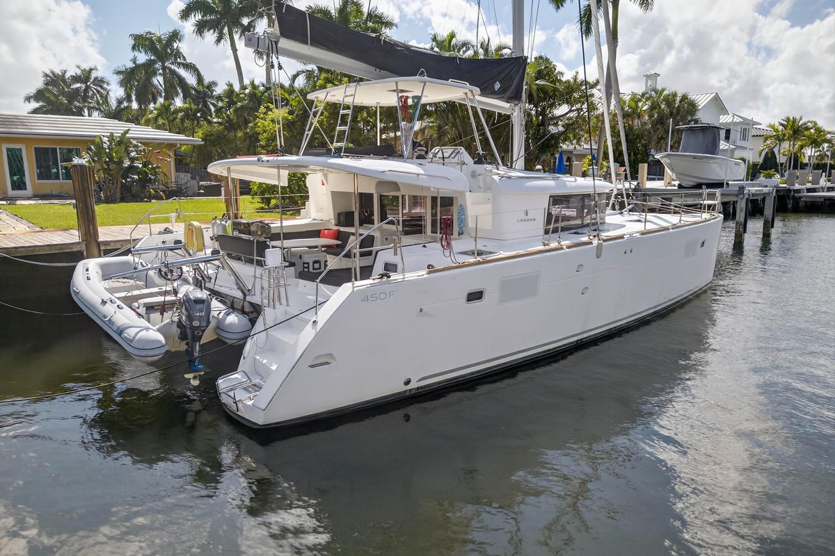 2019 Lagoon 45 