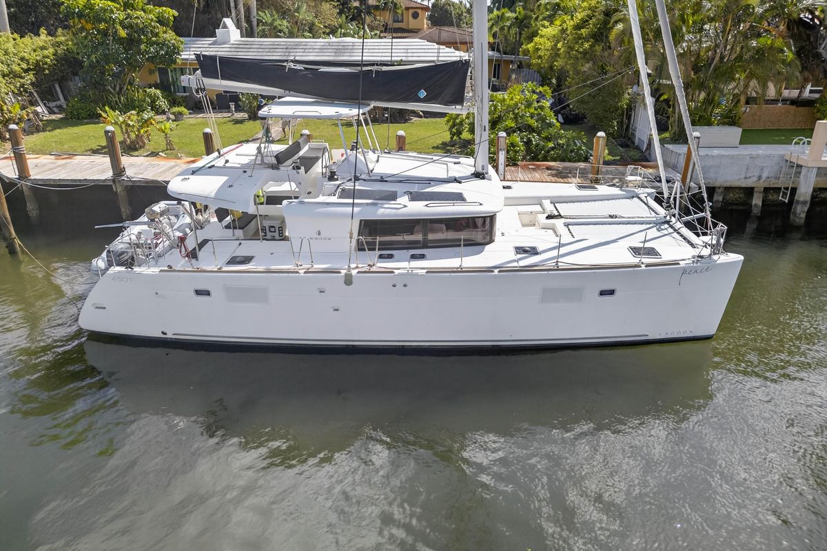 2019 Lagoon 45 