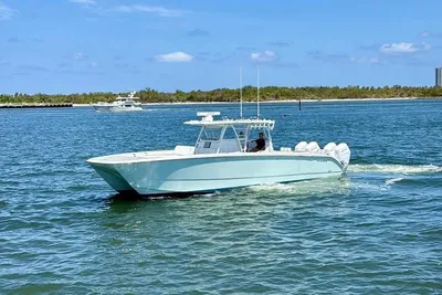 Invincible 40 Catamaran