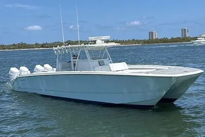 Invincible 40 Catamaran