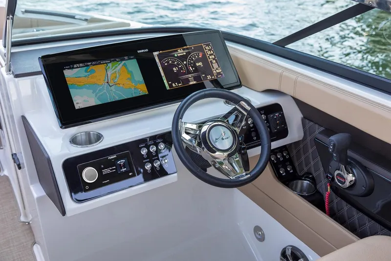  Yacht Photos Pics Manufacturer Provided Image: 2021 Sea Ray SLX 280 helm with advanced navigation and control systems.