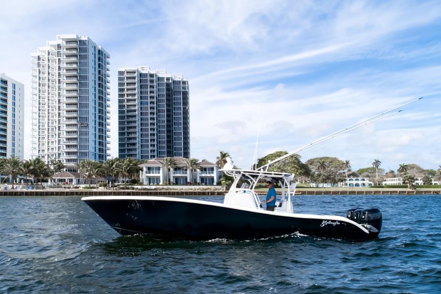 2016 Yellowfin 34 Center Console