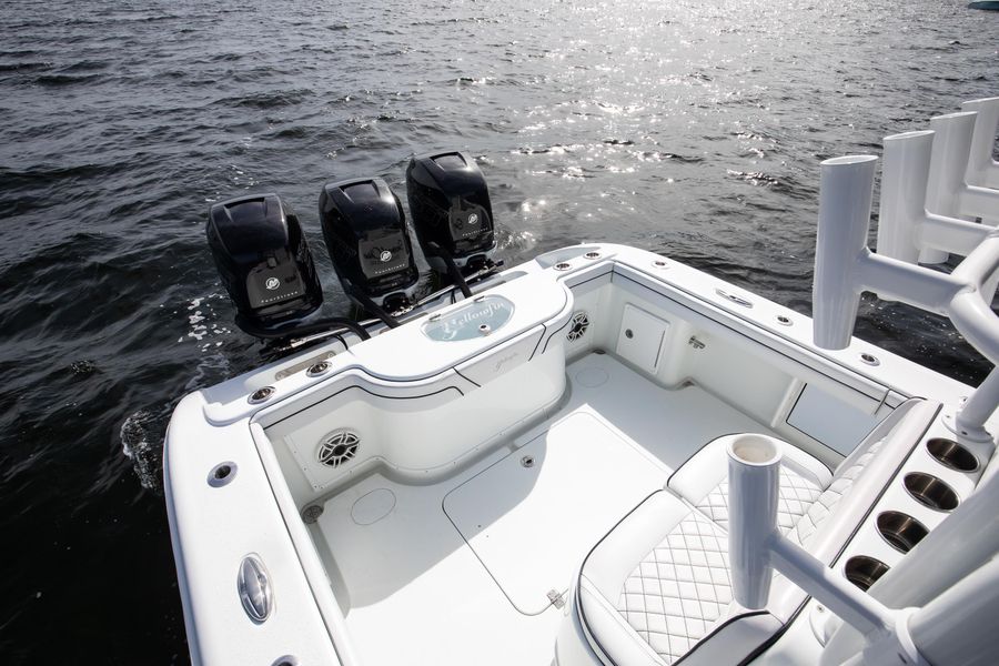 2016 Yellowfin 34 Center Console