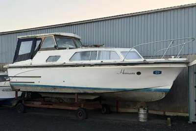 1981 Cruisers 27FT x 9FT3' 'HAMARA'