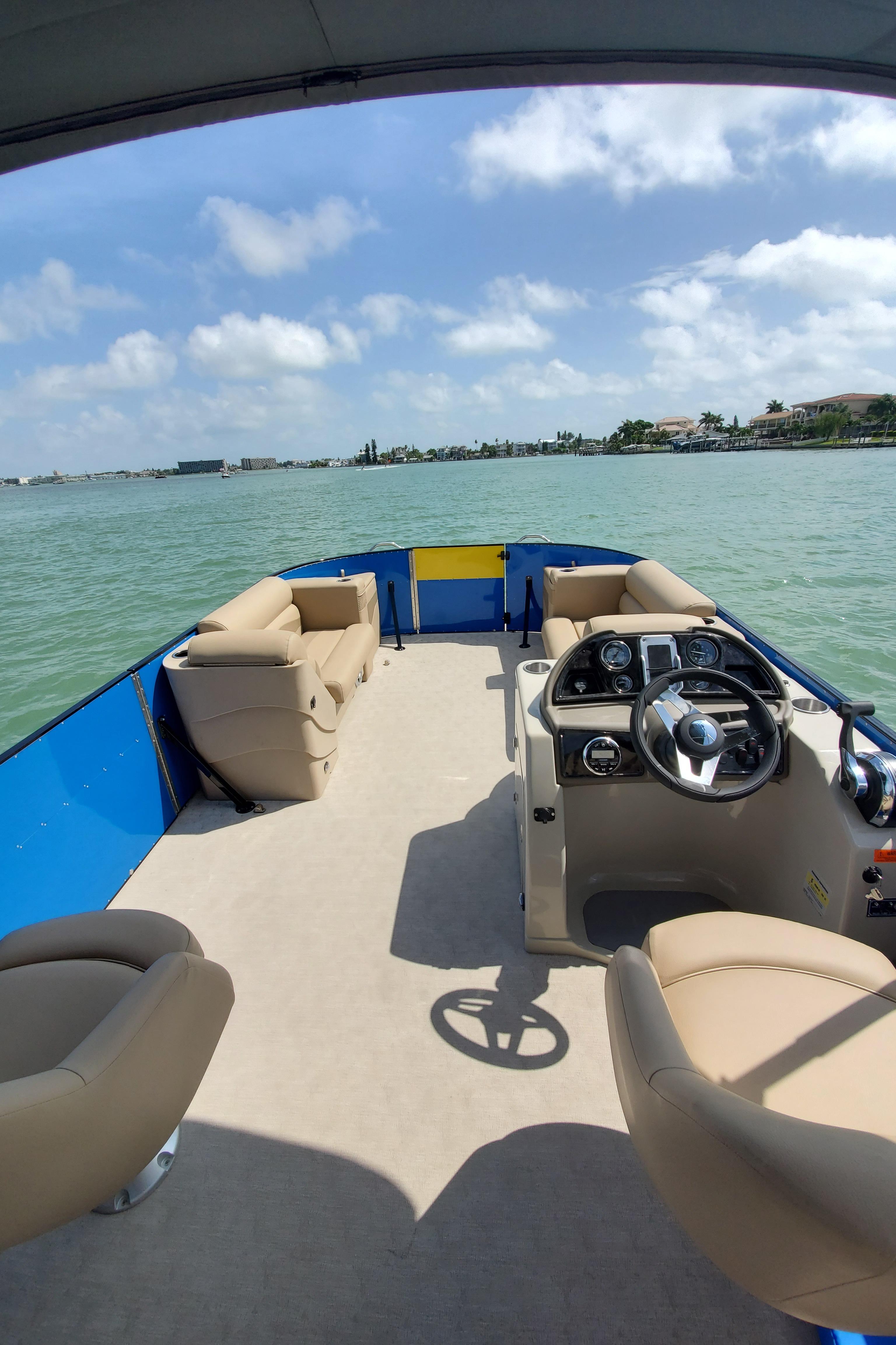 Bahamas Pontoon Boats