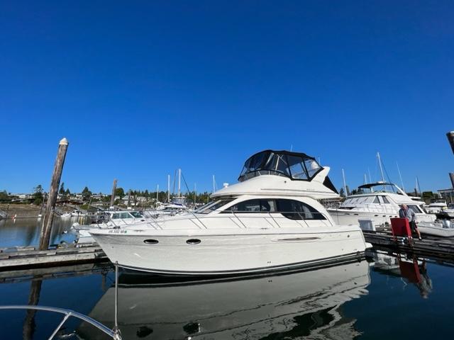 2005 Meridian 381 Sedan Bridge Flybridge for sale - YachtWorld