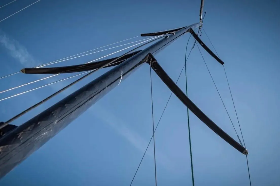 Saffier 33 sailboat mast against clear blue sky, 2025 model.