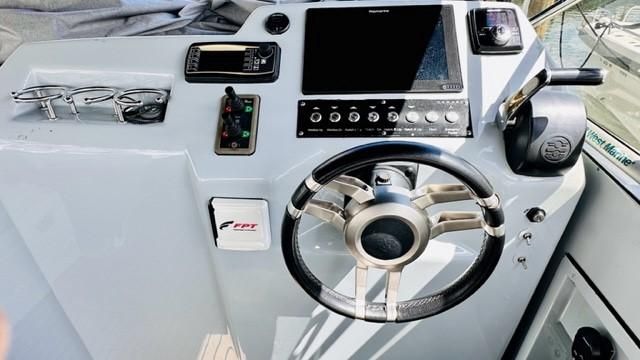 2018 Canard Yachts eMotion HYBRID