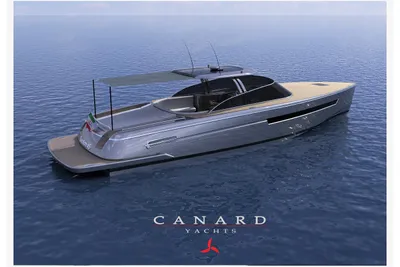Canard Yachts eMotion HYBRID