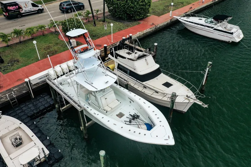  Yacht Photos Pics 2017 SeaVee Z 39 boat docked at marina, aerial view.