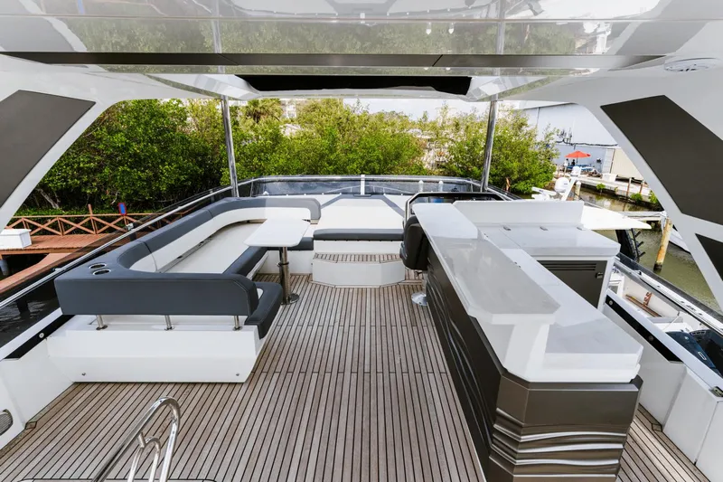 Live More Yacht Photos Pics 