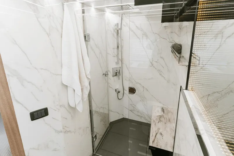 Live More Yacht Photos Pics 