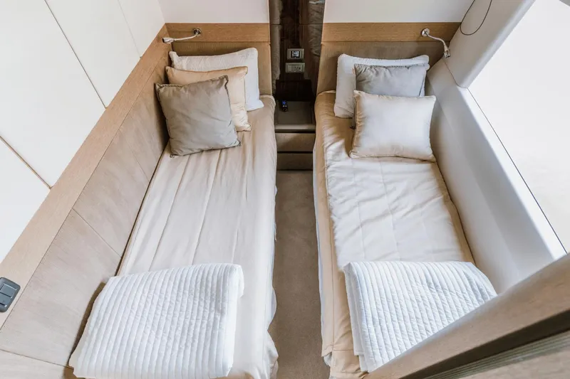 Live More Yacht Photos Pics 