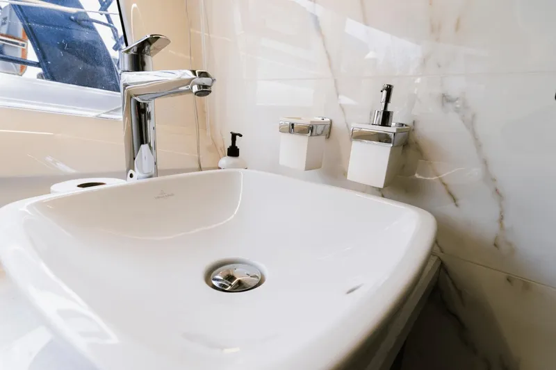 Live More Yacht Photos Pics 