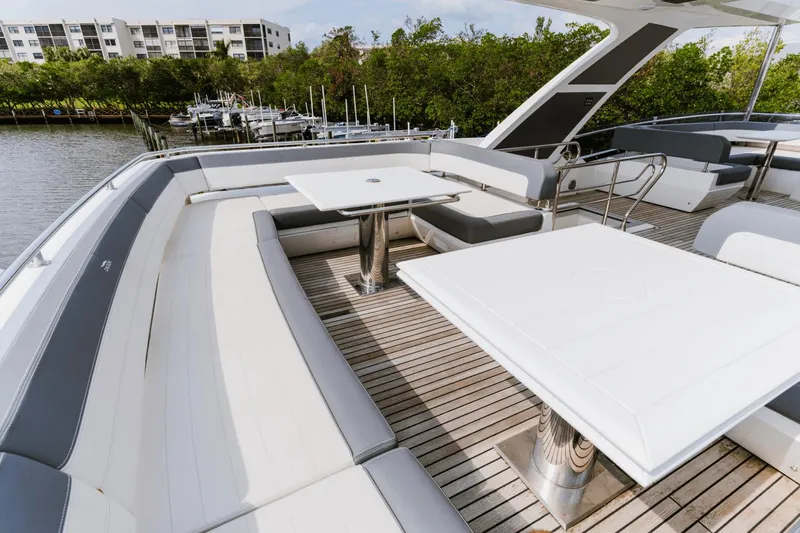 Live More Yacht Photos Pics 