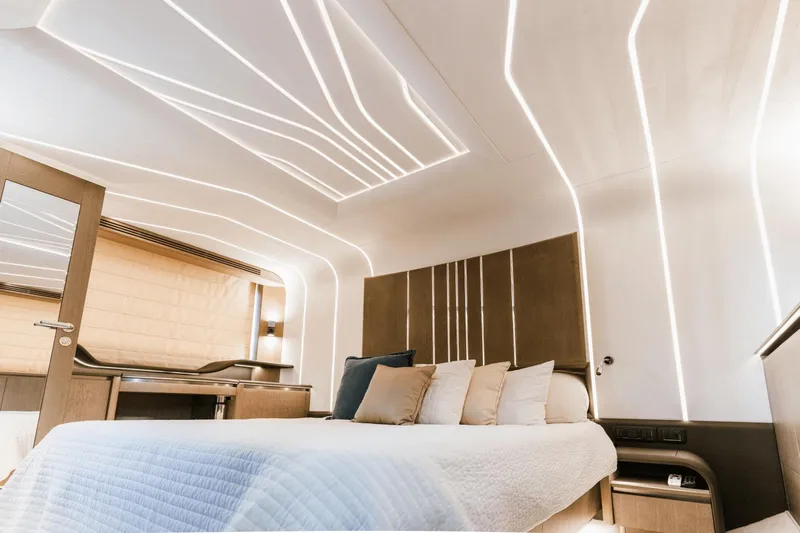 Live More Yacht Photos Pics 