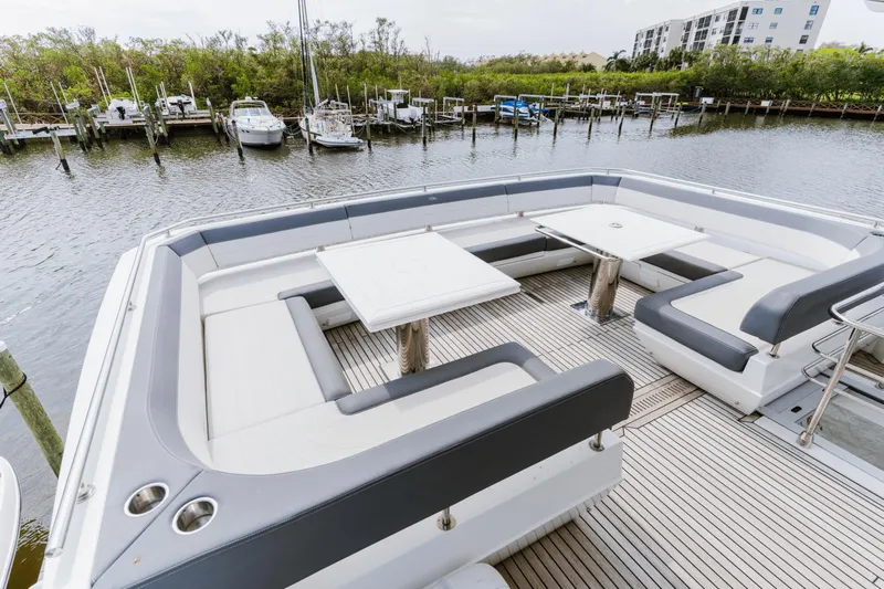 Live More Yacht Photos Pics 