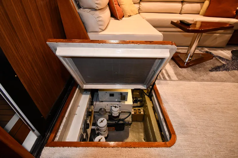 Stormy Yacht Photos Pics 