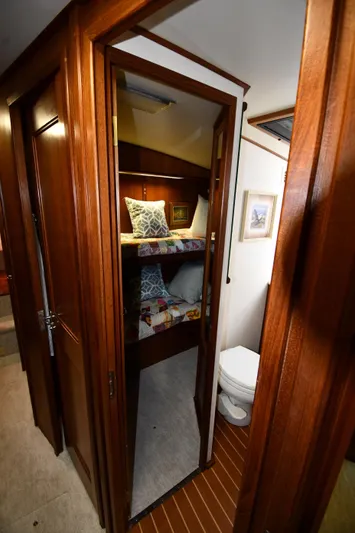 Stormy Yacht Photos Pics 