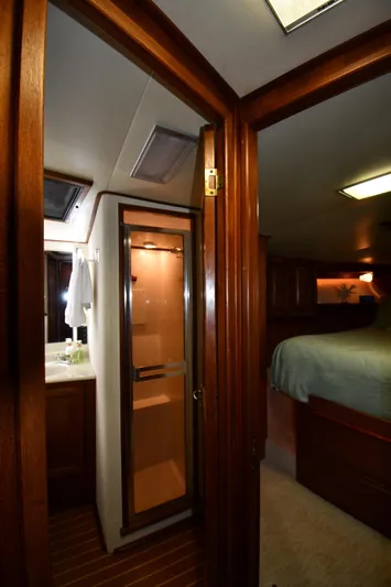 Stormy Yacht Photos Pics 