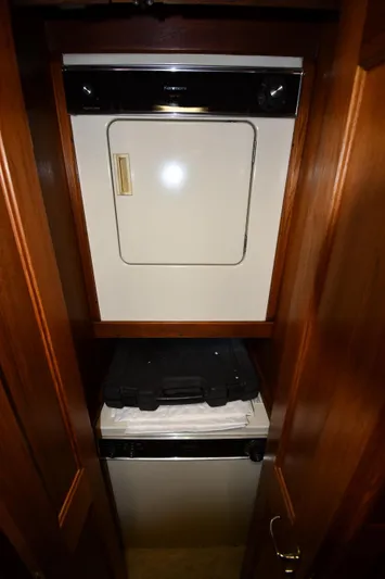 Stormy Yacht Photos Pics 