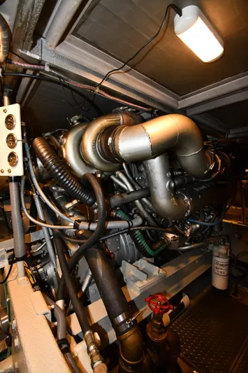 Stormy Yacht Photos Pics 