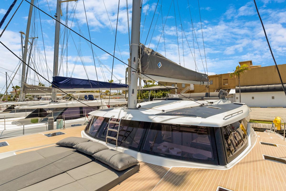 2022 Fountaine Pajot 47 