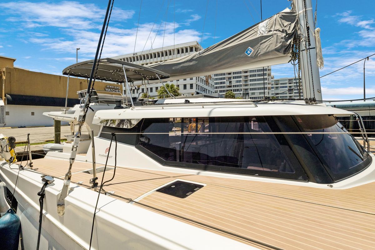 2022 Fountaine Pajot 47 
