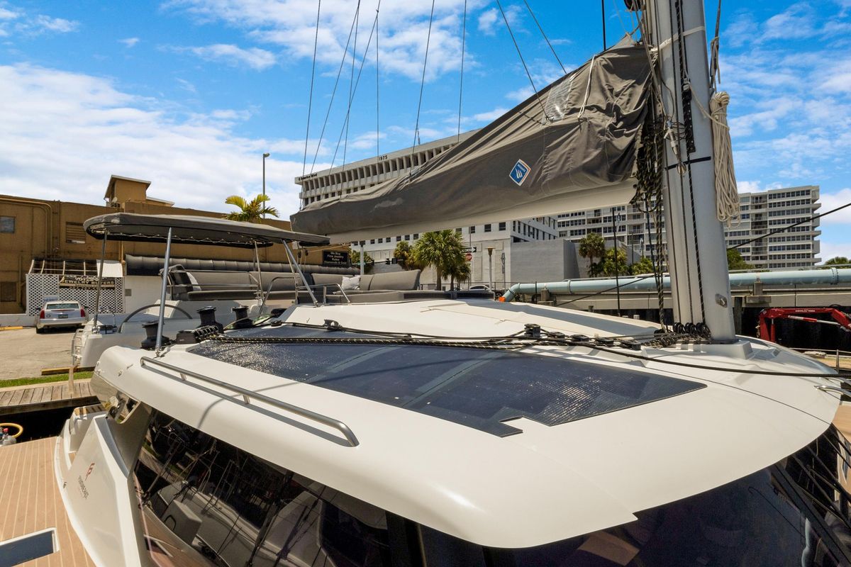 2022 Fountaine Pajot 47 