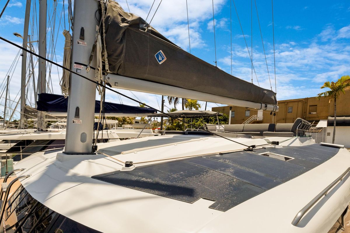 2022 Fountaine Pajot 47 