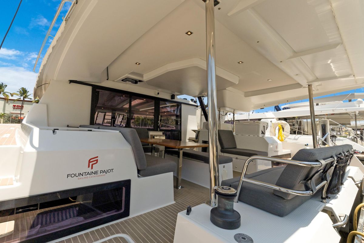 2022 Fountaine Pajot 47 